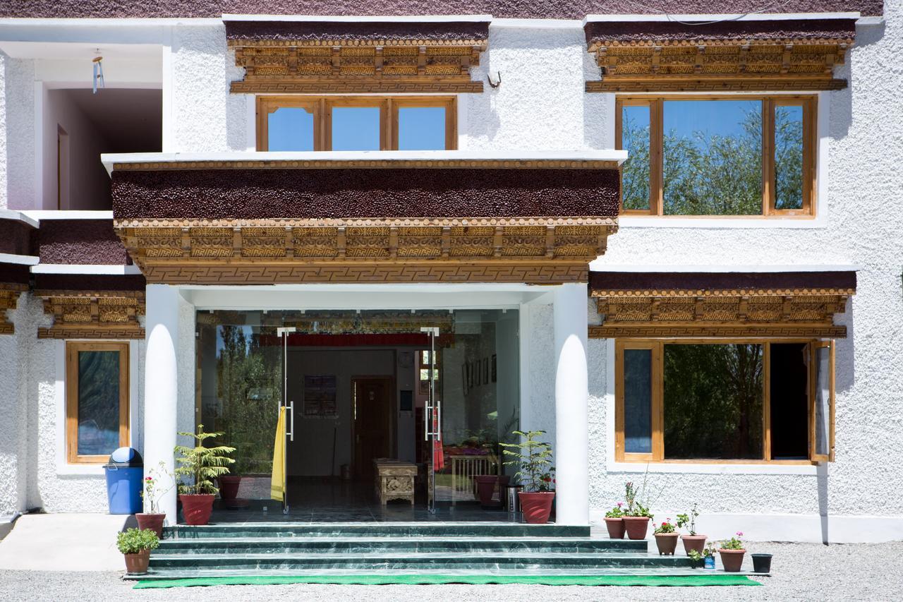 Ratna Hotel Ladakh Leh Luaran gambar